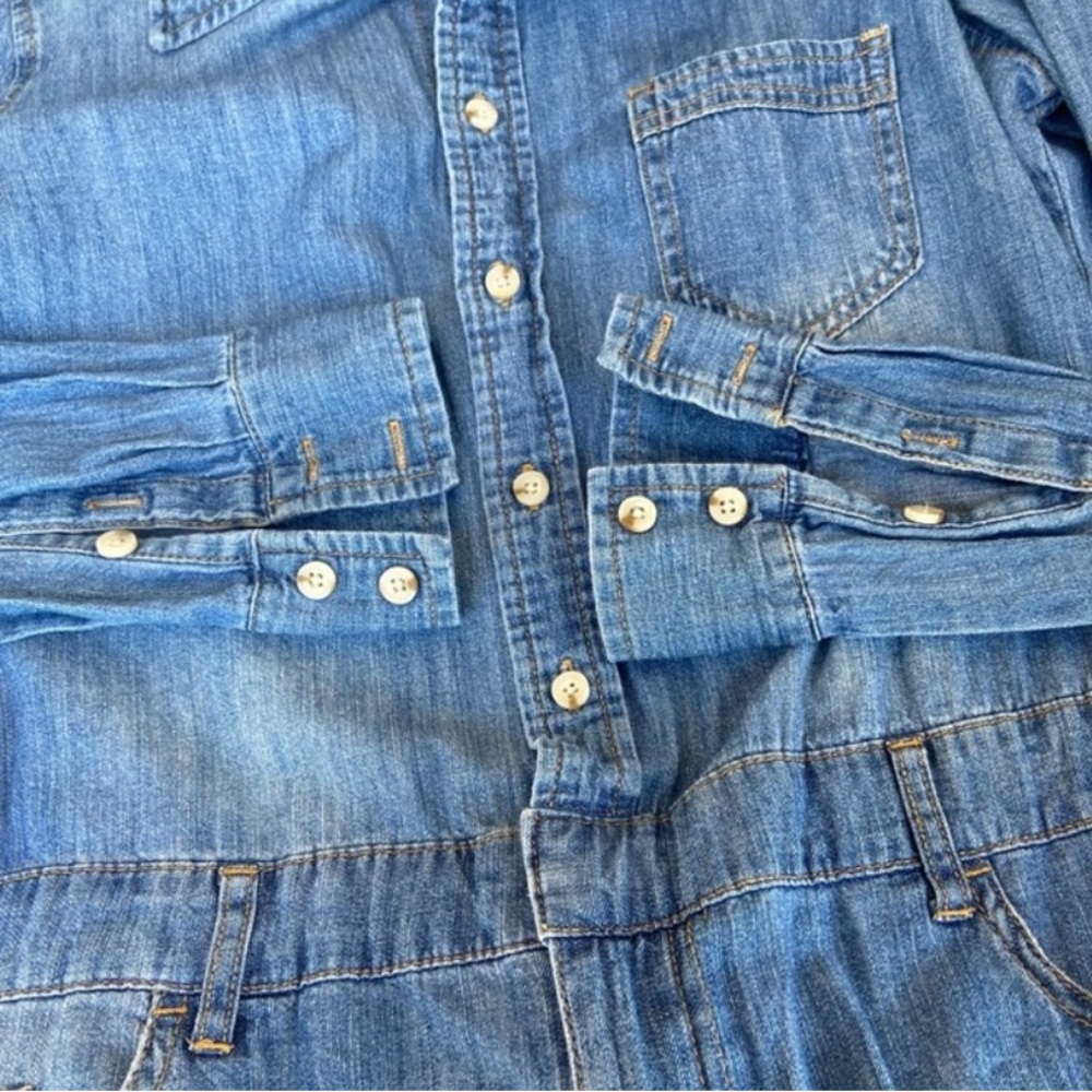 Excellent Condition Universal Thread Denim Long S… - image 7